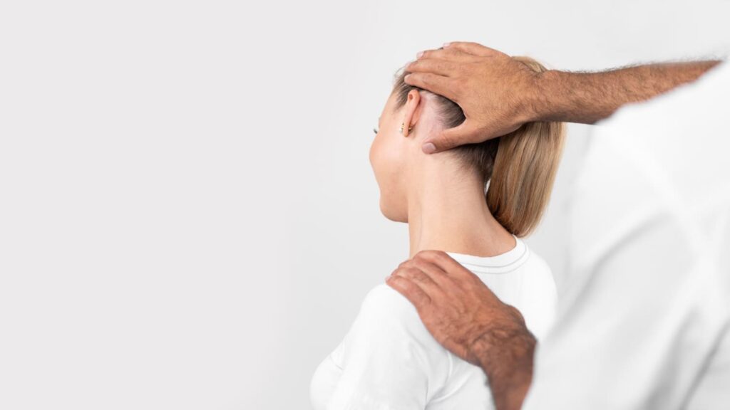 How to minimise the risks when visiting an osteopath